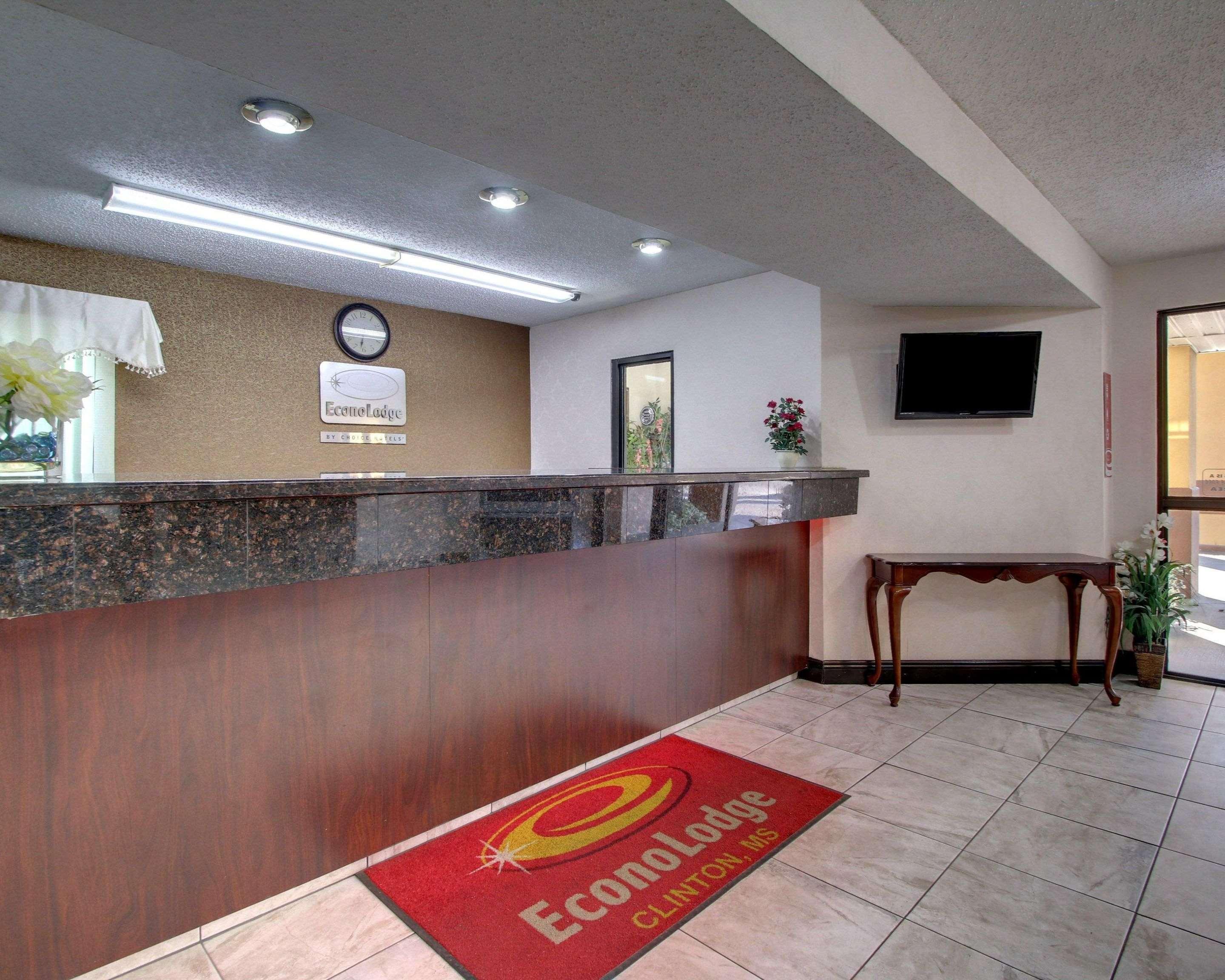 Econo Lodge Клінтон Екстер'єр фото